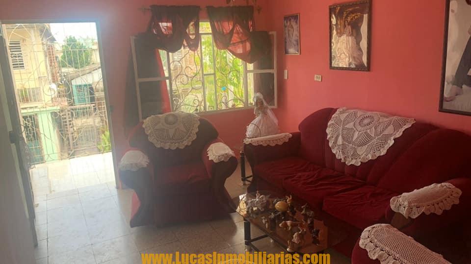 CASA EN VENTA EN HOLGUIN. CASA #447 LA HABANA CUBA