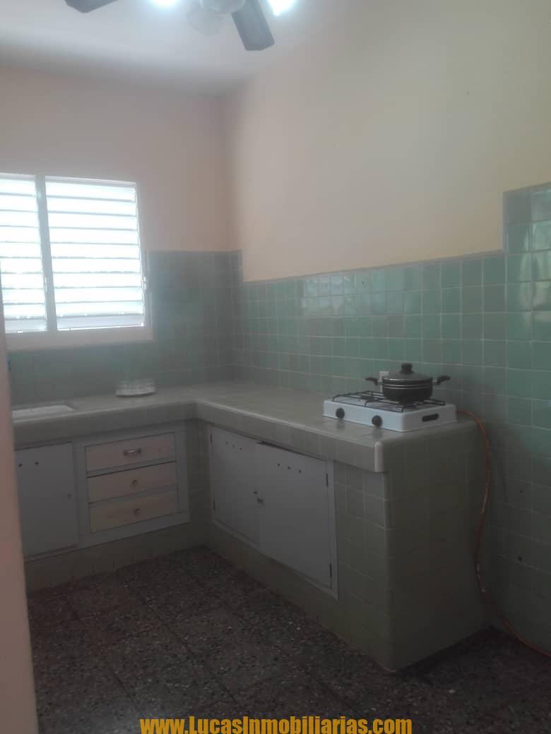 SE VENDE CASA EN ARTEMISA EN EL CENTRO ARTEMISA CUBA 🇨🇺 CASA #501