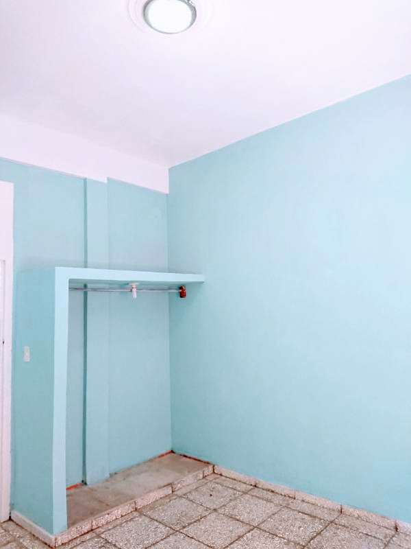 APARTAMENTO EN EL VEDADO CON GARAJE LA HABANA CUBA 🇨🇺 CASA #519