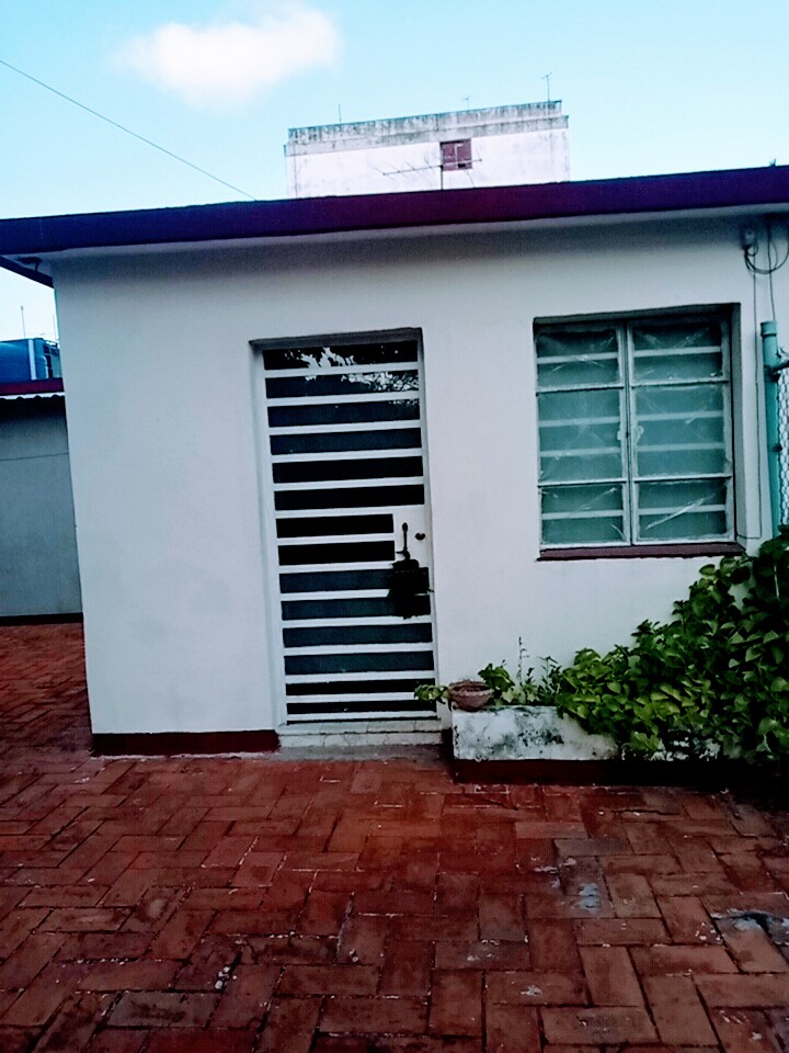 CASA DE DOS PLANTAS CASINO DEPORTIVO CERRÓ LA HABANA CUBA CASA # 576