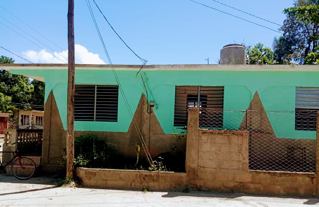 Casa independiente en Yara Gramma Cuba. Casa# 648