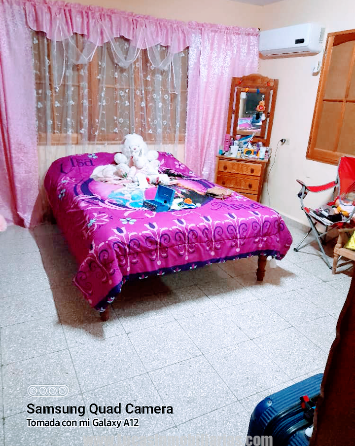 Se vende casa en Holguin Cuba Casa# 689