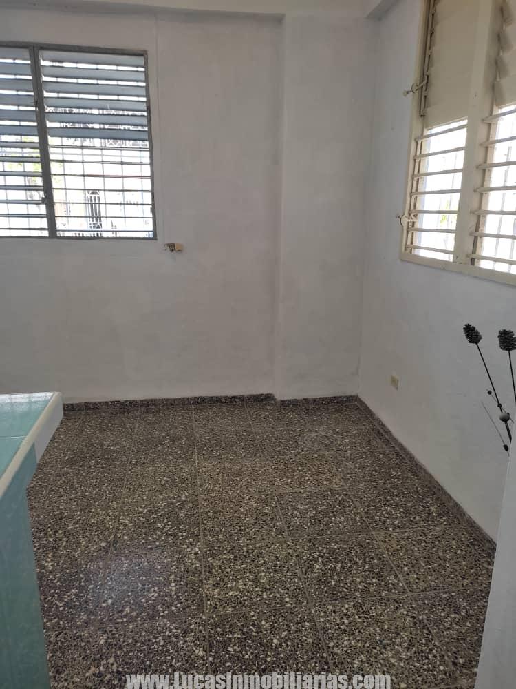 Venta de apartamento en Santo Suarez. La Habana Cuba Casa #678