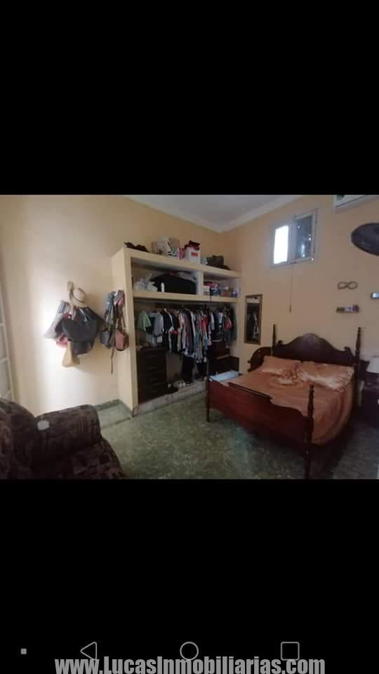 Se vende Apartamento en Lawton, 10 de Octubre, La Habana, Cuba, Casa #713