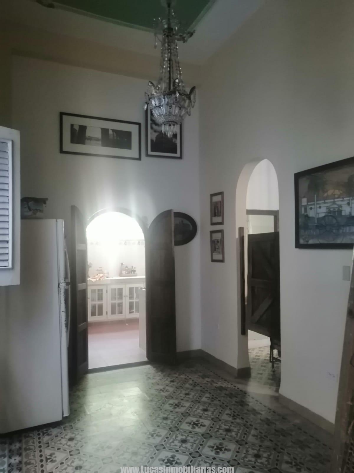 Casa Independiente con Garage
