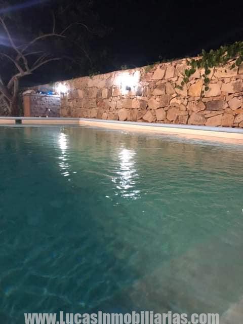 Casa con Piscina