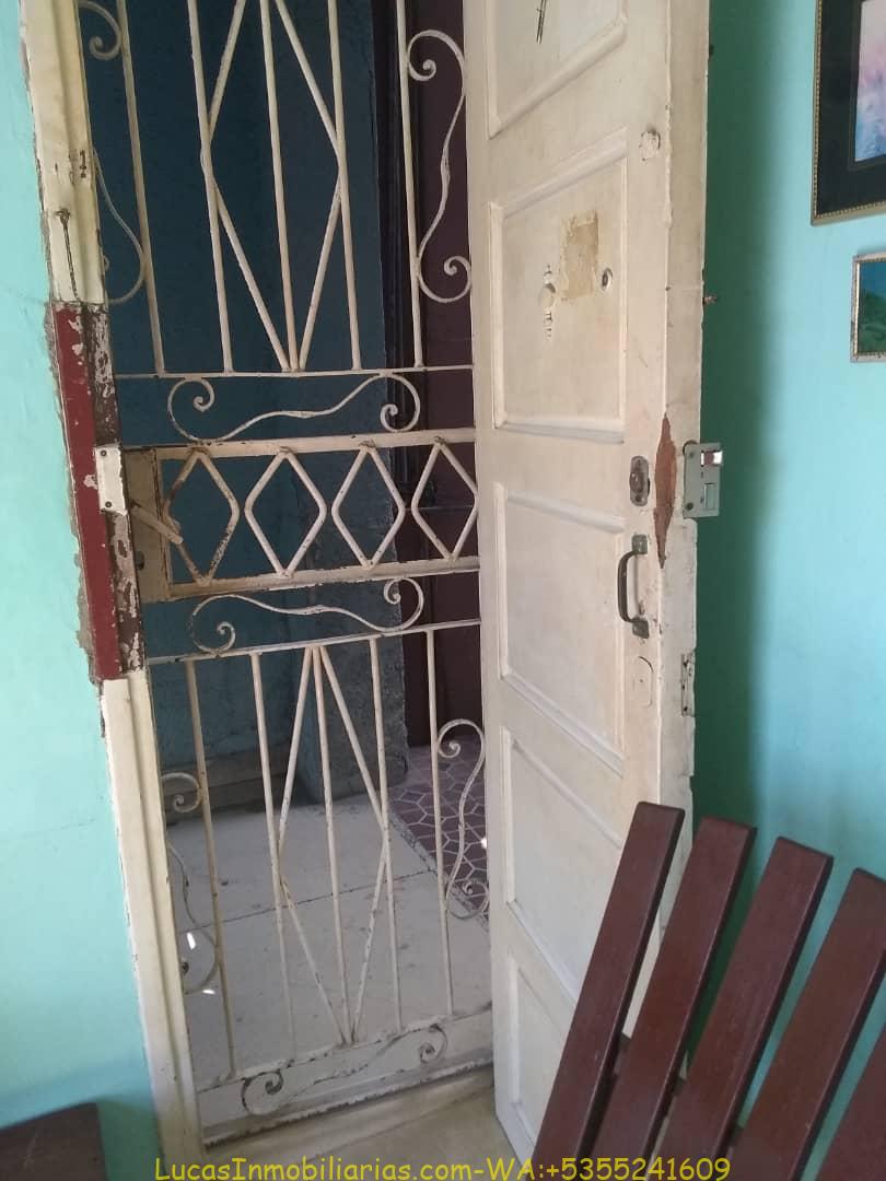 Apartamento 1/1 Ave. Carlos III