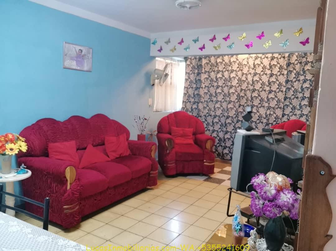 Apartamento c/ Patio y Garage