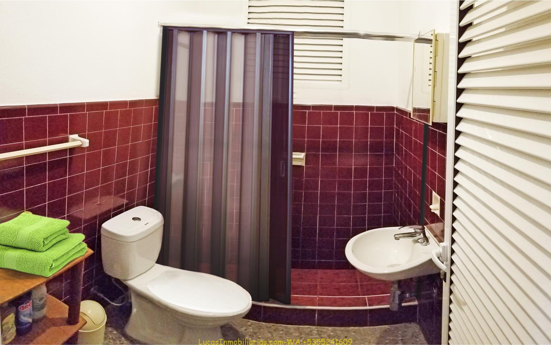 Casa con Piscina en Alta Habana