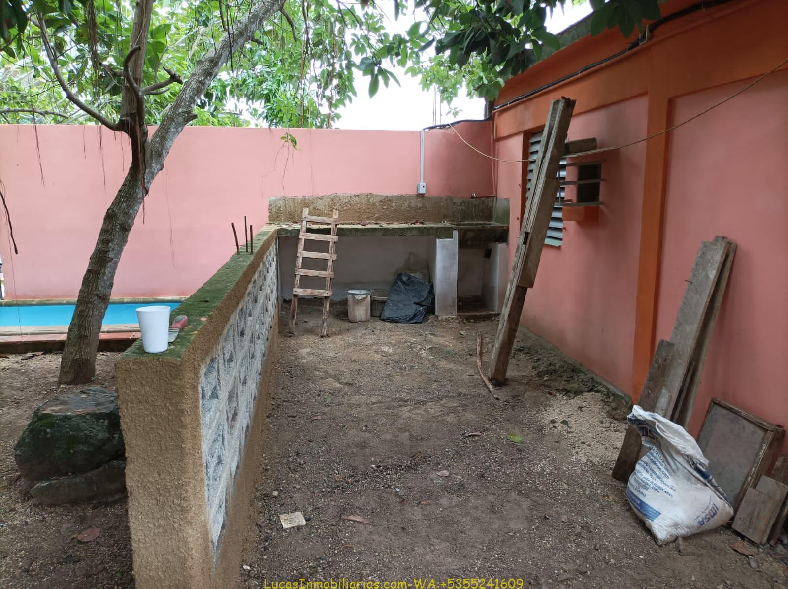 2 Casas en Venta-Juntas/Separadas