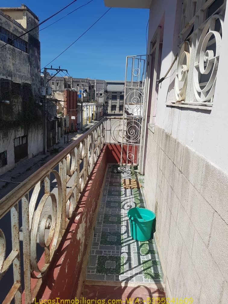 Apartamento por la Plaza de 4 Caminos