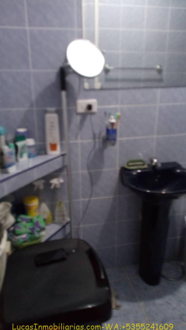 Apartamento en Alamar con vista al mar.