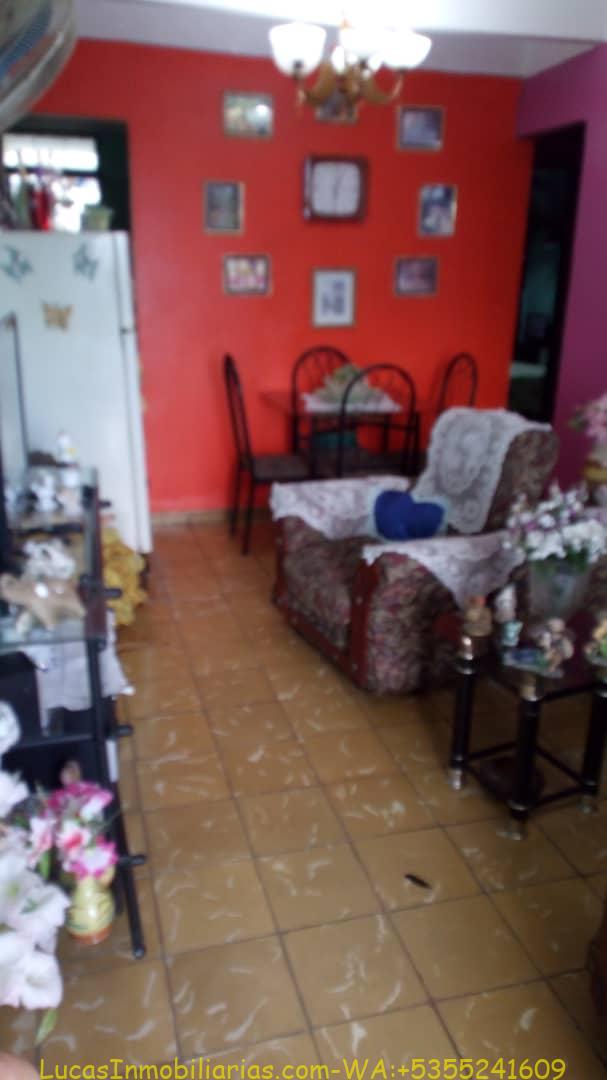 Apartamento en Alamar con vista al mar.