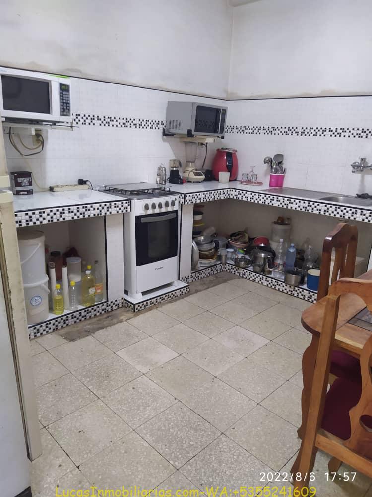 Casa con Doble Garage