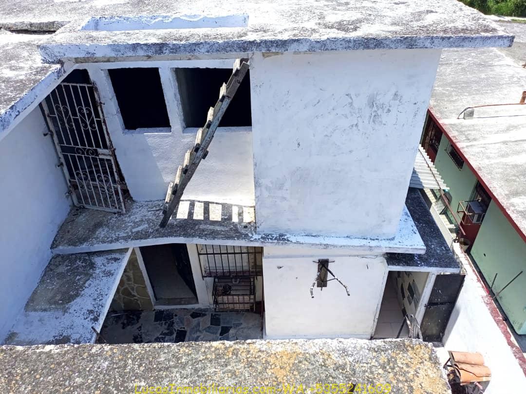 Casa Biplanta con Garage
