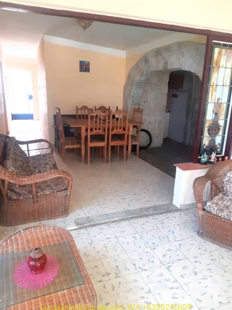 Casa Biplanta con Garage