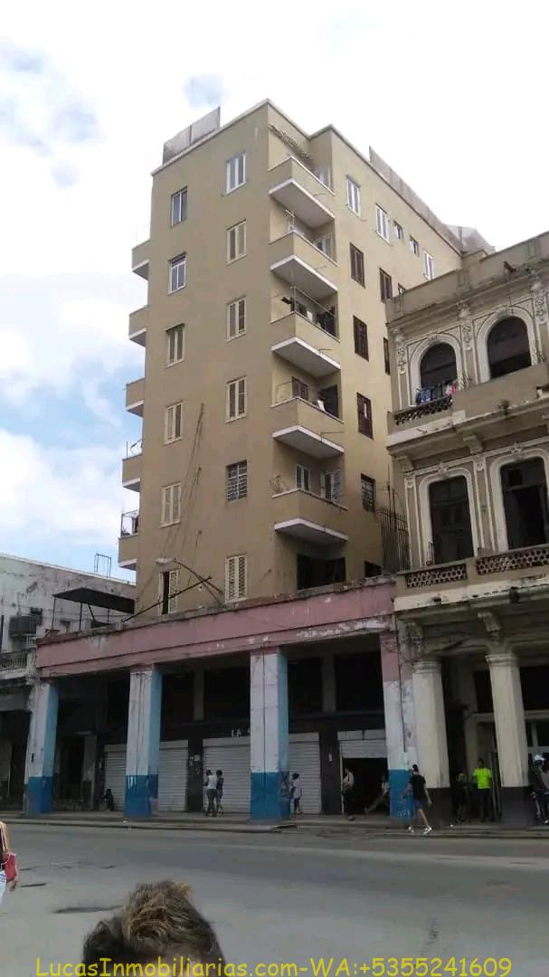 Apartamento en Edificio La Sortija