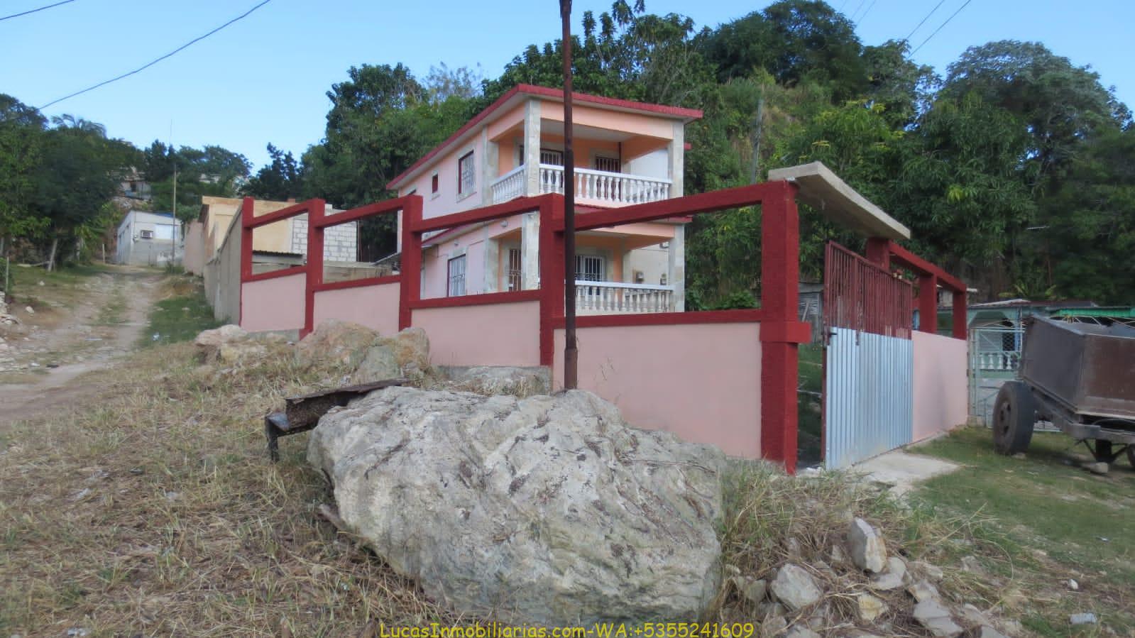 2 Casas en Venta-Juntas/Separadas