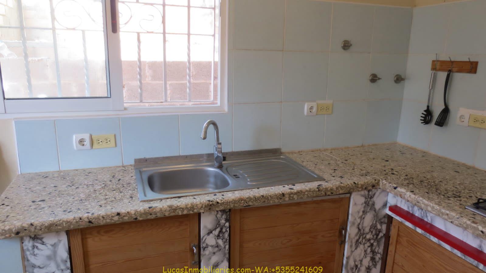 2 Casas en Venta-Juntas/Separadas